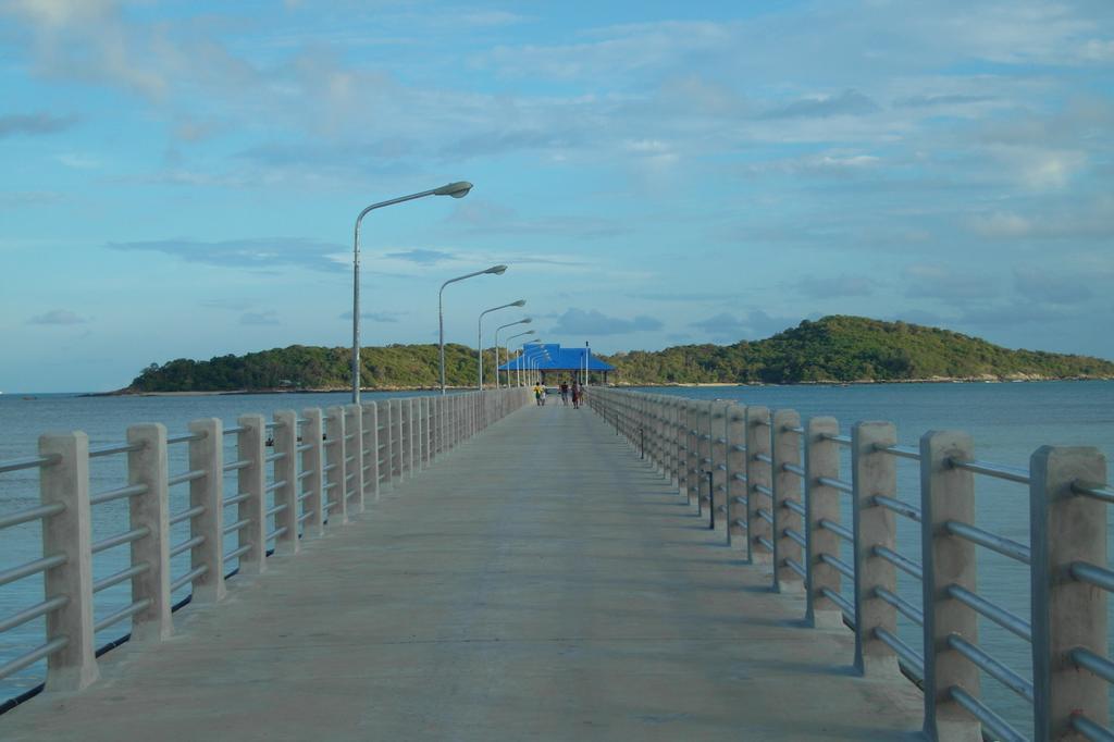 Palm Village Rawai Exterior foto