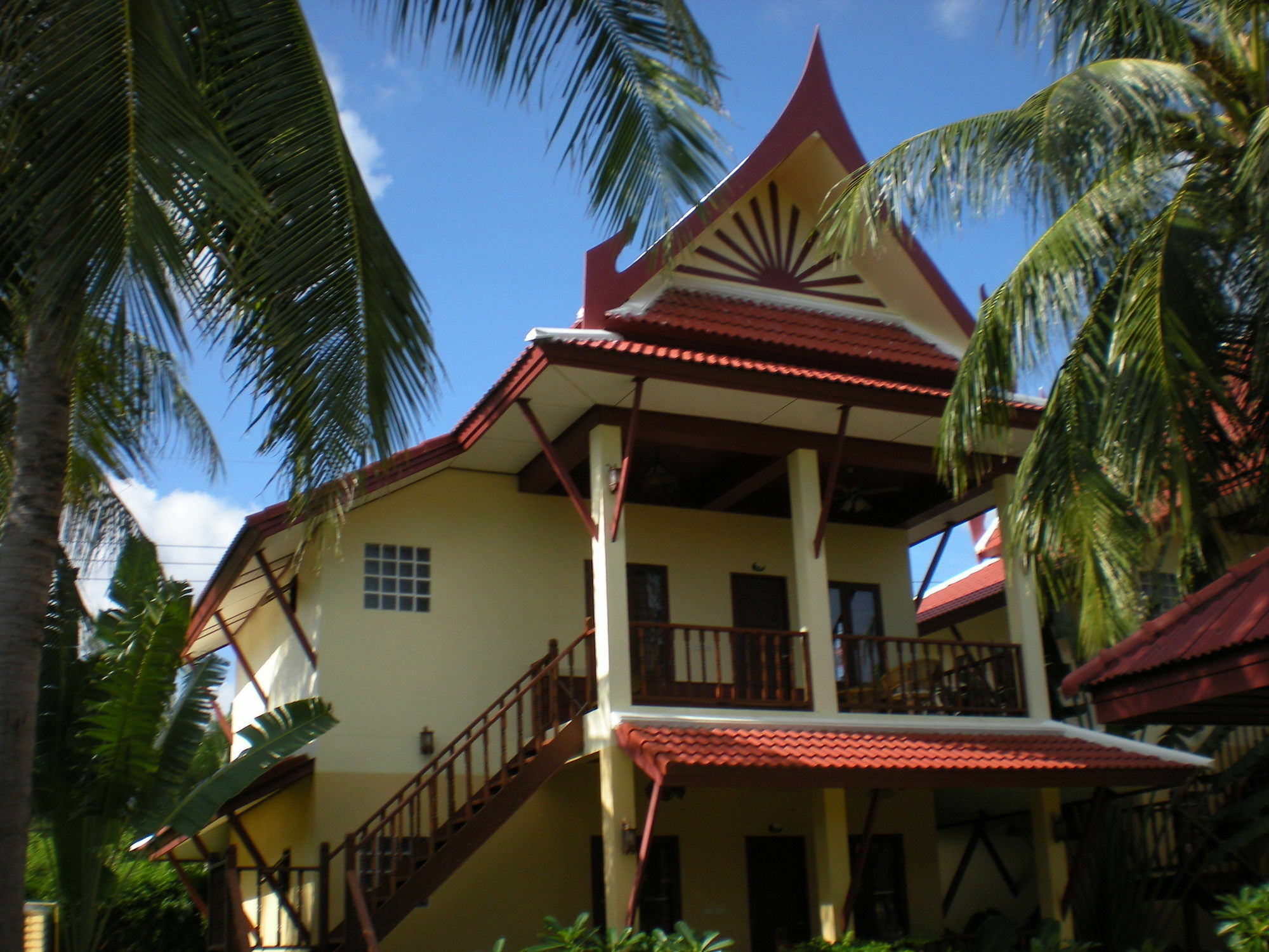 Palm Village Rawai Exterior foto